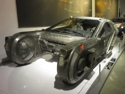 What other movies is Blade Runner compared to?