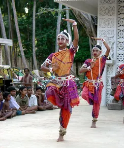 What is a popular traditional dance originating in rural Ireland?