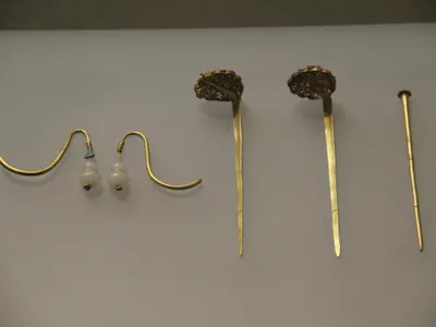 Which metal is commonly used to make earrings?