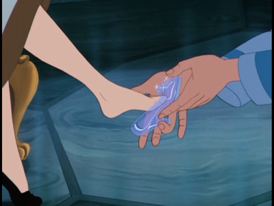 What shoe size is Cinderella?