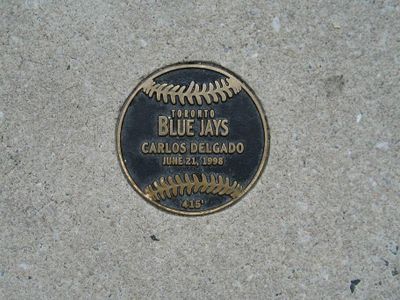 Who was the first player to hit 500 career home runs?