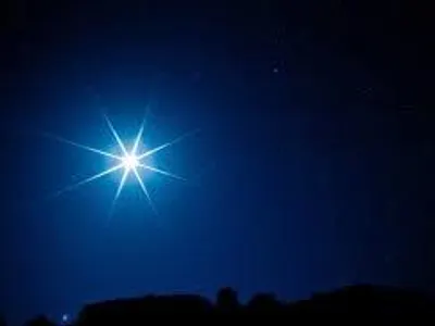 Who said: "When you wish upon a staaar, look over there while I steal your caaar!"