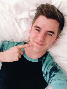 Connor Franta! Connor Franta!