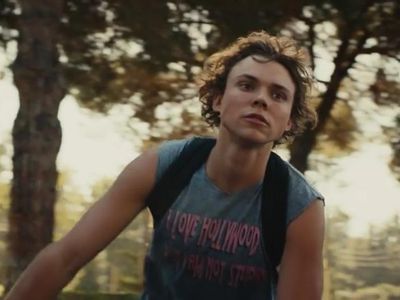 Chapter 18 (Ashton's P.O.V.) Chapter 18 (Ashton's P.O.V.)