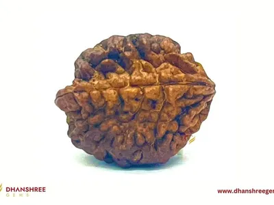 dhanshreegems's Photo