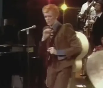 pls i love his little dance