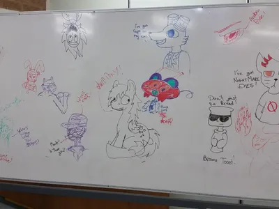 whiteboard fun!! with @Infiresman & @FullmetalSoulButler