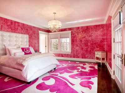 The extra room in Starry's house
