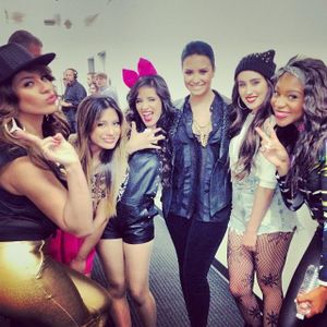 Directioner_Arianator's Photo