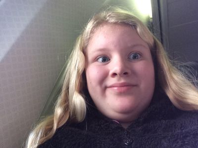 IM ON A PLANE ON THE WAY TO FLORIDA TELL YA WHEN I GET THERE!