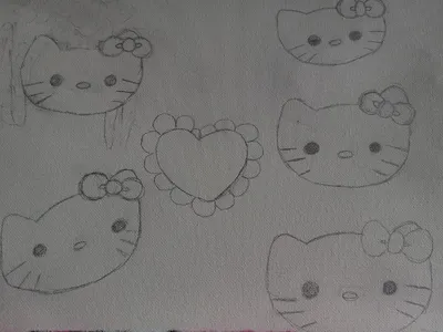 Am drawing on a canvas b4 I paint it