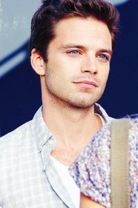 Look at him! He so pretty! <3