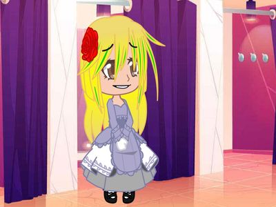 Dreamia in her wedding dress- -K