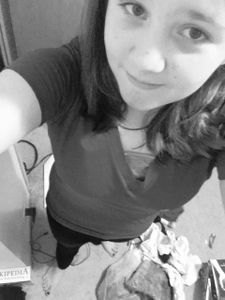 I look really freaking fat in this photo kms