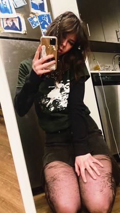 im so glad the she’s green merch was cute