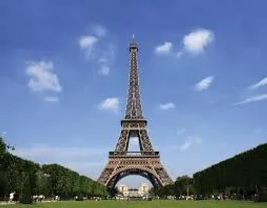 Do you want to go to Paris? Do you want to go to Paris?