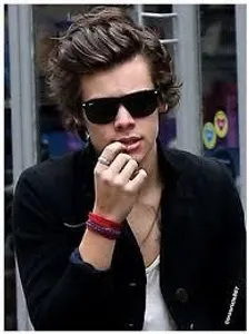 Would Harry Styles Date You? (1)