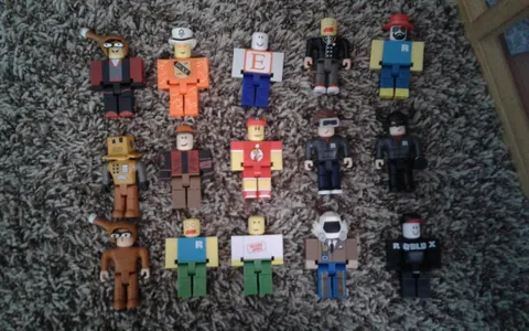 Which roblox character (Probably) has a crush on you? Which roblox character (Probably) has a crush on you?