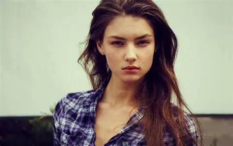 Are you secretly beautiful? (for girls) Are you secretly beautiful? (for girls)