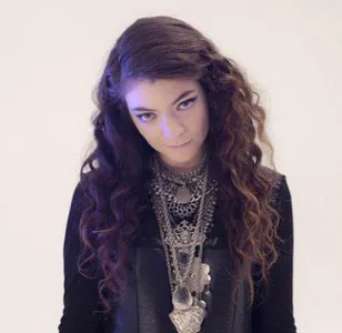 Read the description! ok, qfeast wouldn't let me ask this. soooo: DO YOU LIKE LORDE? Read the description! ok, qfeast wouldn't let me ask this. soooo: DO YOU LIKE LORDE?