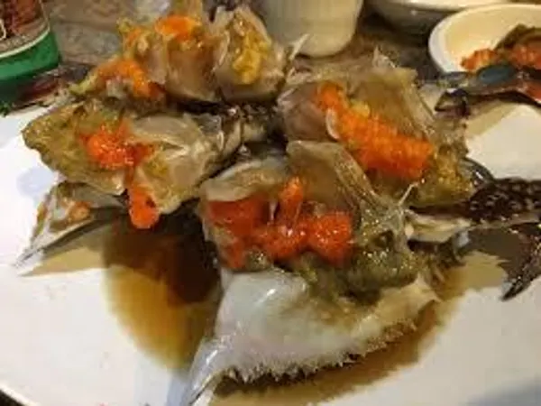 "Gejang (게장) is a traditional dish that’s made by marinating raw crabs in soy sauce. Historically, a very salty soy sauce brine was used as a way of preserving the crabs for a long time.  Nowadays, gejang is enjoyed for its taste, so fresh crabs are marinated in a mild soy sauce-based brine and usually eaten within a few days."   Eat or no?