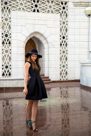 Pick a fashion style: