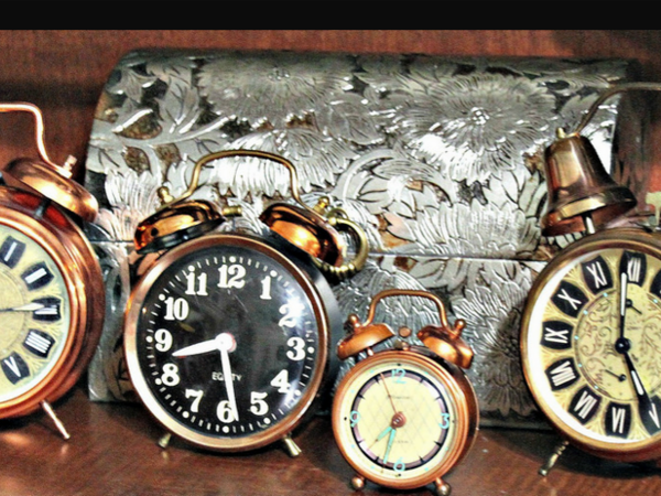 how early do you wake up? (not on weekdays)