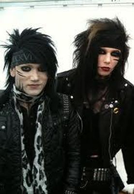WHOS HOTTER ANDY BIERSACK OR ASHLEY PURDY WHOS HOTTER ANDY BIERSACK OR ASHLEY PURDY