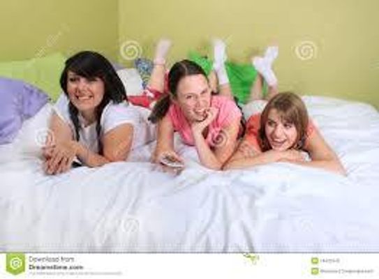 whats the best thing about sleepovers whats the best thing about sleepovers