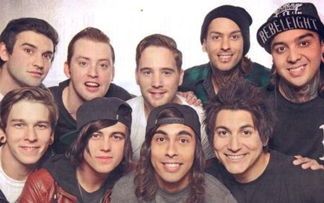 Sleeping With Sirens or Pierce The Veil Sleeping With Sirens or Pierce The Veil