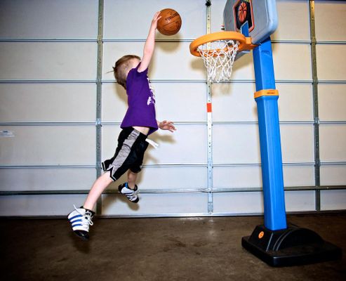Dunking Techniques in Basketball Dunking Techniques in Basketball
