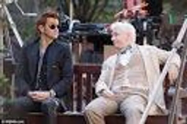 Crowley or Aziraphale? which are you? >:D Crowley or Aziraphale? which are you? >:D