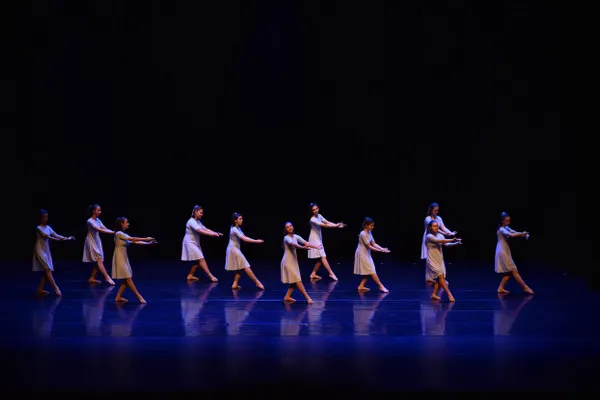 How Well Do You Know Contemporary Dance? (1)