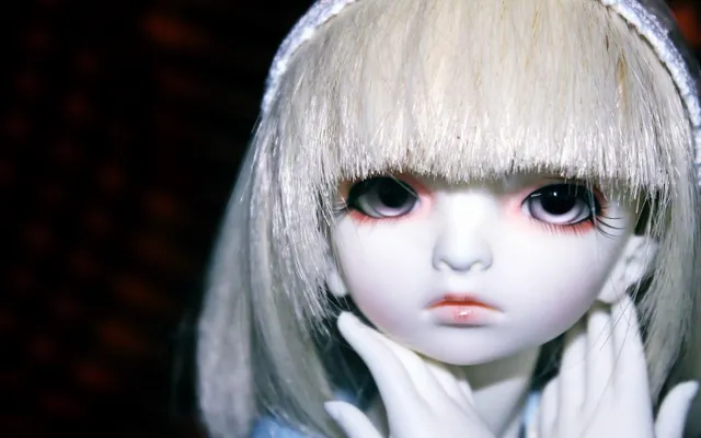 The Doll Room. (A Short Horror Story)