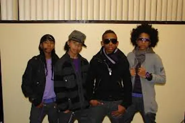 Mindless about yhu (A Mindles Behavior love story..)