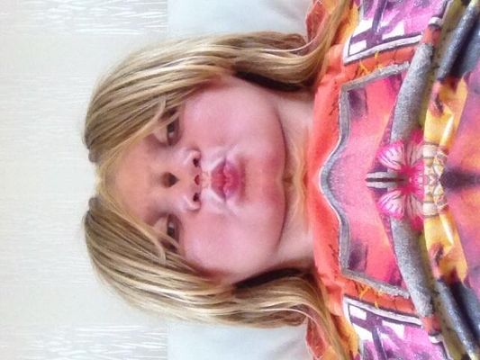 Do you think it is passable to kiss your self Yesn Do you think it is passable to kiss your self Yesn