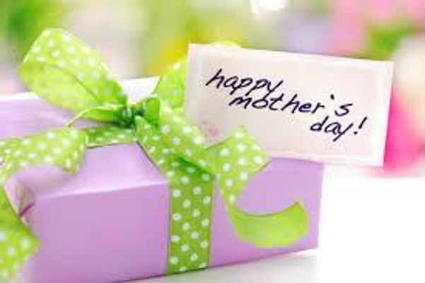 what will you give your mom on mothers day? give your idea what will you give your mom on mothers day? give your idea