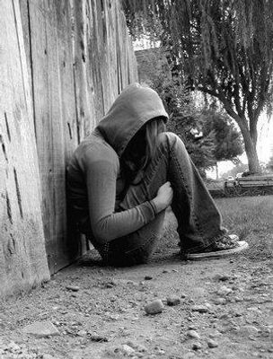 I'm not feeling very good. Am I the only person out there who feels like no one loves me? No one's there for me. It seems like they just want me to support them. That's all I'll ever be. A support staff. I'm not feeling very good. Am I the only person out there who feels like no one loves me? No one's there for me. It seems like they just want me to support them. That's all I'll ever be. A support staff.