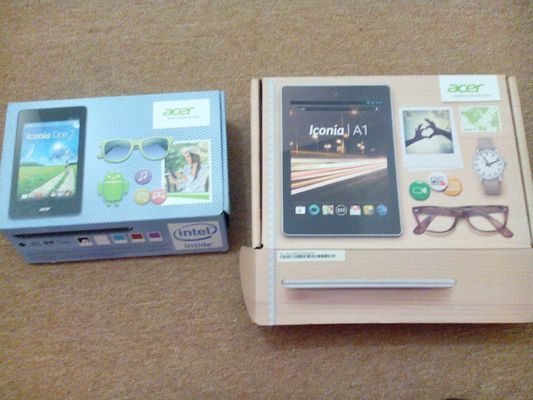 Small or big tablet? It's a long story - by that, I mean VEERRRYYY long. Small or big tablet? It's a long story - by that, I mean VEERRRYYY long.
