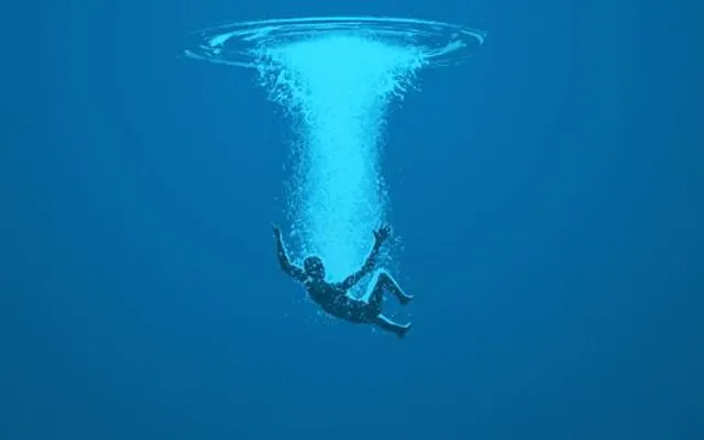 what does it mean when you dream about falling in water? what does it mean when you dream about falling in water?
