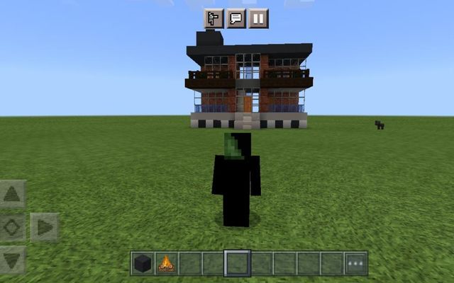 What's something I should build in minecraft? 1*casually builds world and can't thing of anything to put in it* What's something I should build in minecraft? 1*casually builds world and can't thing of anything to put in it*