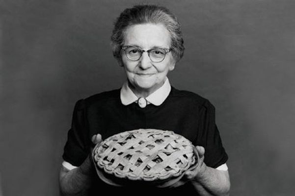 Are there Grandmas who can't cook? My Grandmother is a phenomenal cook, and when I think about it I have never met or even heard of one that is is a bad cook. So does anyone have a Grandma who sucks at cooking? Not just is average, but is actually bad. Could the stereotype be true...? Are there Grandmas who can't cook? My Grandmother is a phenomenal cook, and when I think about it I have never met or even heard of one that is is a bad cook. So does anyone have a Grandma who sucks at cooking? Not just is average, but is actually bad. Could the stereotype be true...?