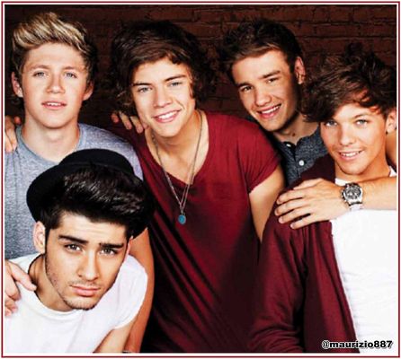 What is 1Ds real phone number what is it ill like to know!!!!!!!!! What is 1Ds real phone number what is it ill like to know!!!!!!!!!