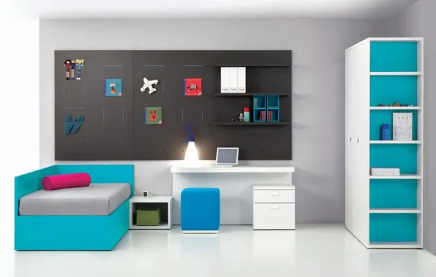 how should i design my room? ok so my dad and some other workers (including me ) are building a house we started three years ago and it is almost done a get my own room (well half a room) what should i do with it) how should i design my room? ok so my dad and some other workers (including me ) are building a house we started three years ago and it is almost done a get my own room (well half a room) what should i do with it)