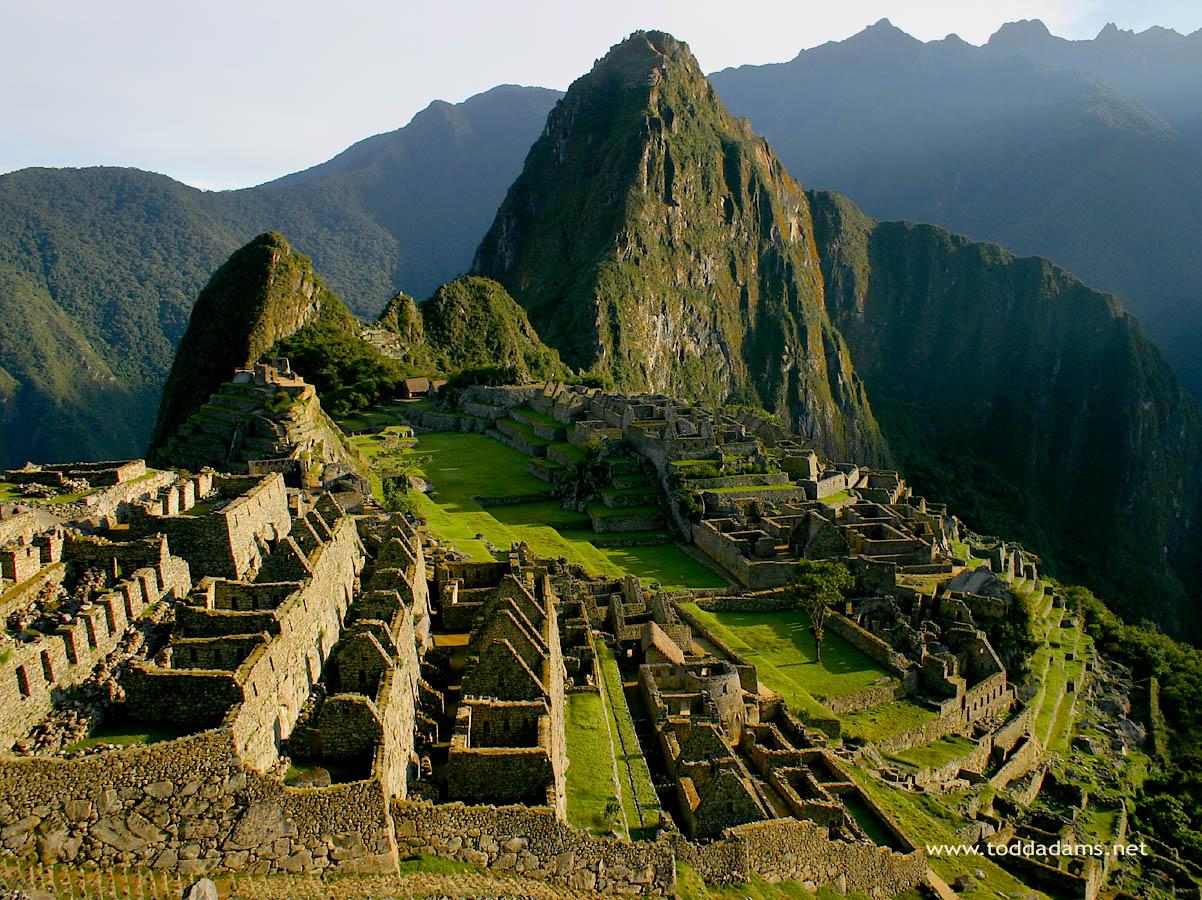 Travelling around the world!'s Photo