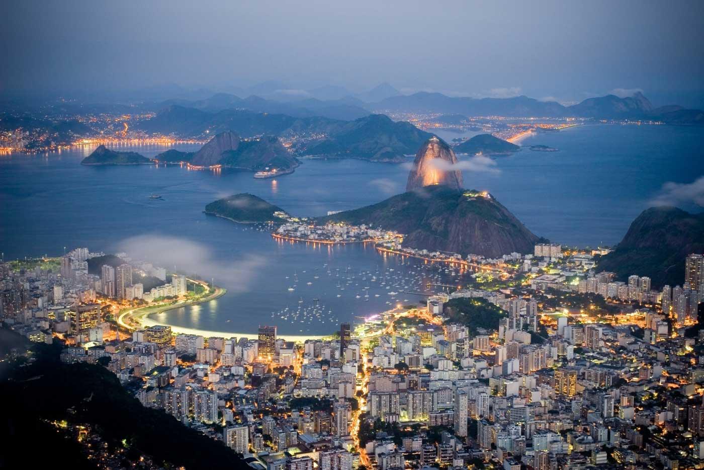 Travelling around the world!'s Photo