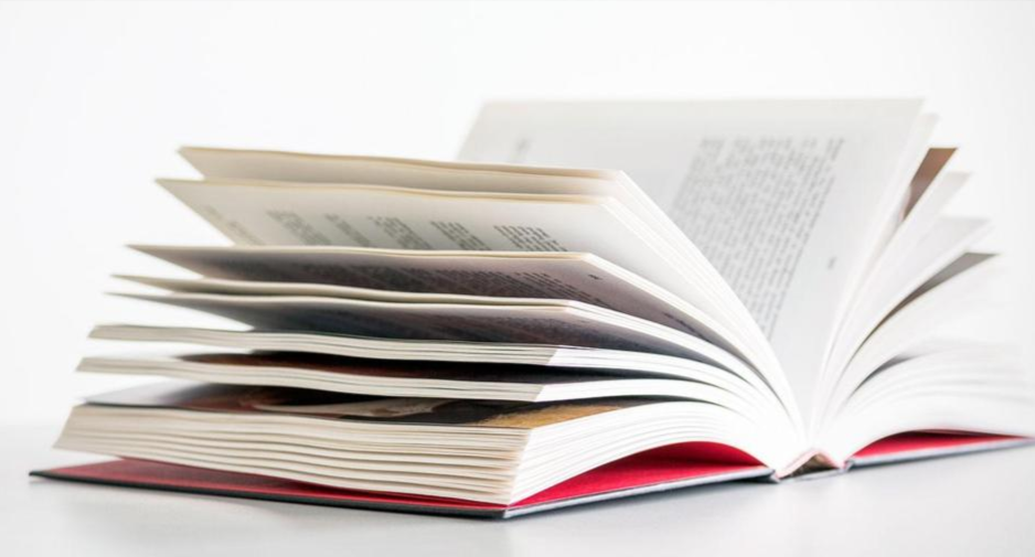 What genre of books do you like better? What genre of books do you like better?