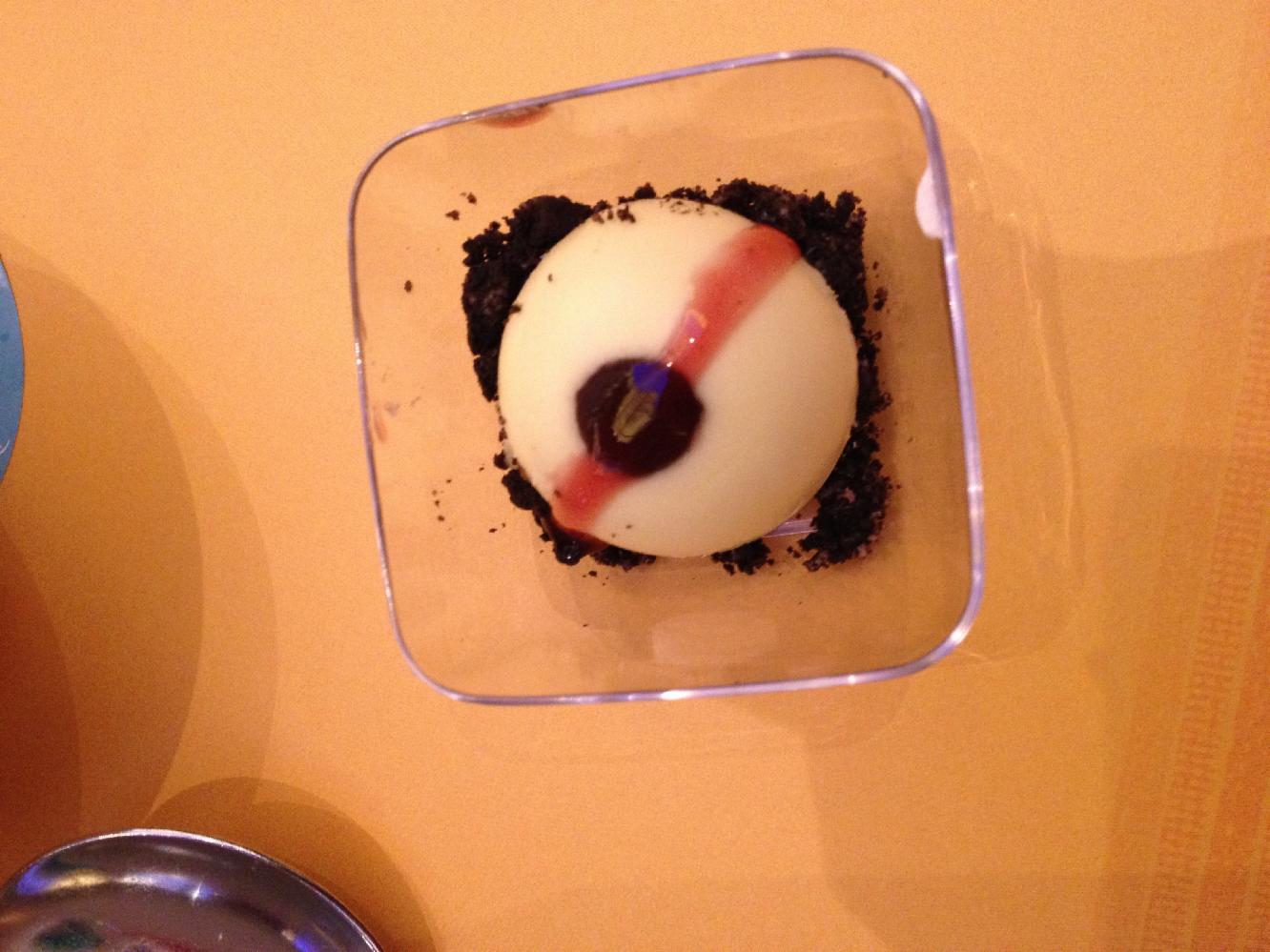 Eyeball or Premierball?(Pokemon)