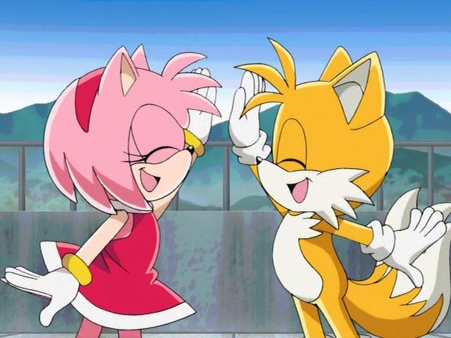 Who's better: Amy or Tails?