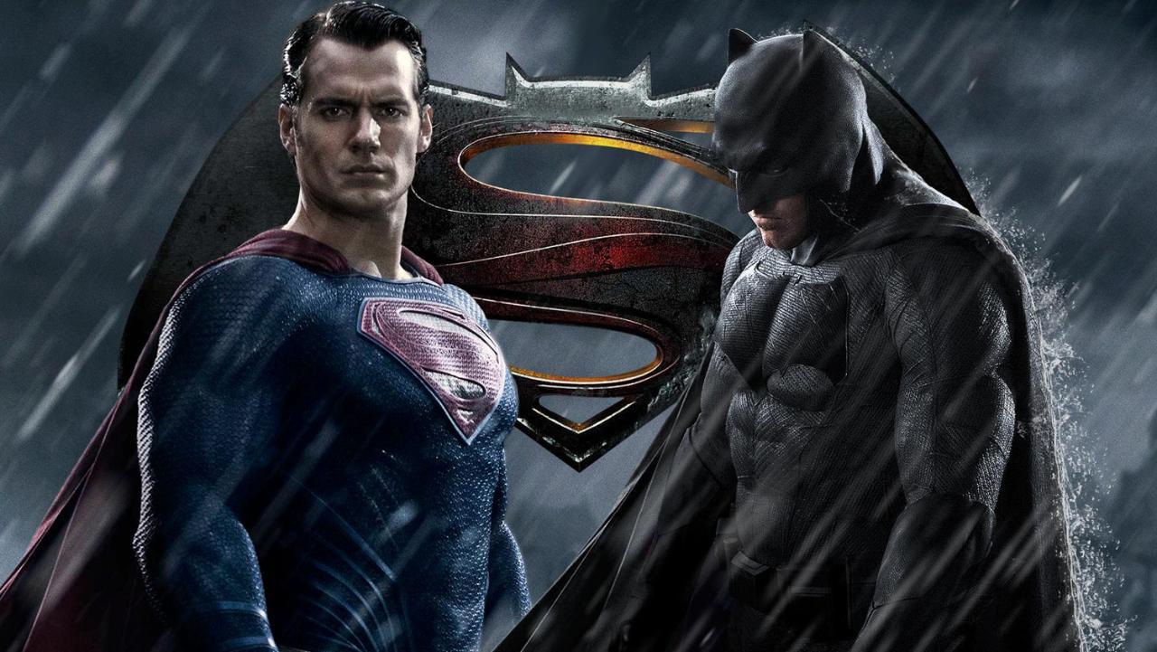 hey well everyone has been asking me this question. who do you think will win the fight, superman or batman? who do you think?